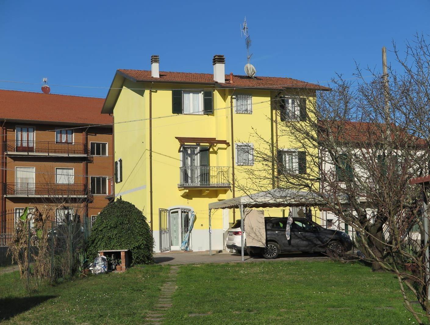 Villa Bifamiliare in vendita a Licciana Nardi - Zona: Terrarossa