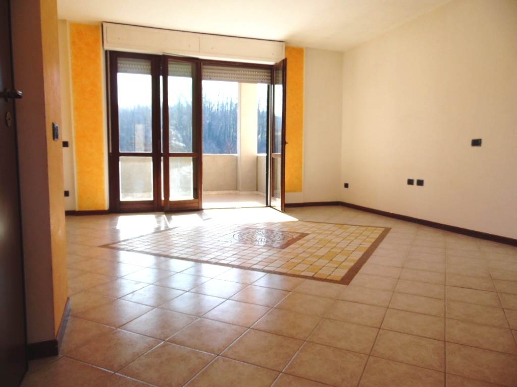 Appartamento in vendita a Aulla, 6 locali, zona erone, prezzo € 130.000 | PortaleAgenzieImmobiliari.it