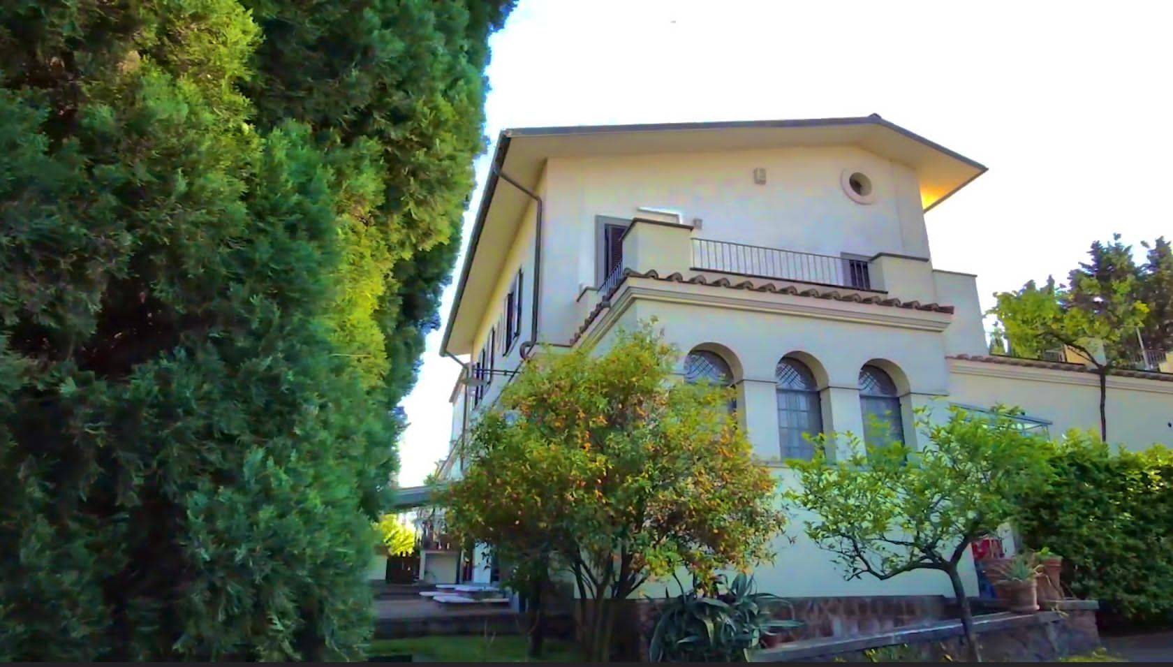 Villa in vendita a Genzano di Roma, 14 locali, prezzo € 1.450.000 | CambioCasa.it