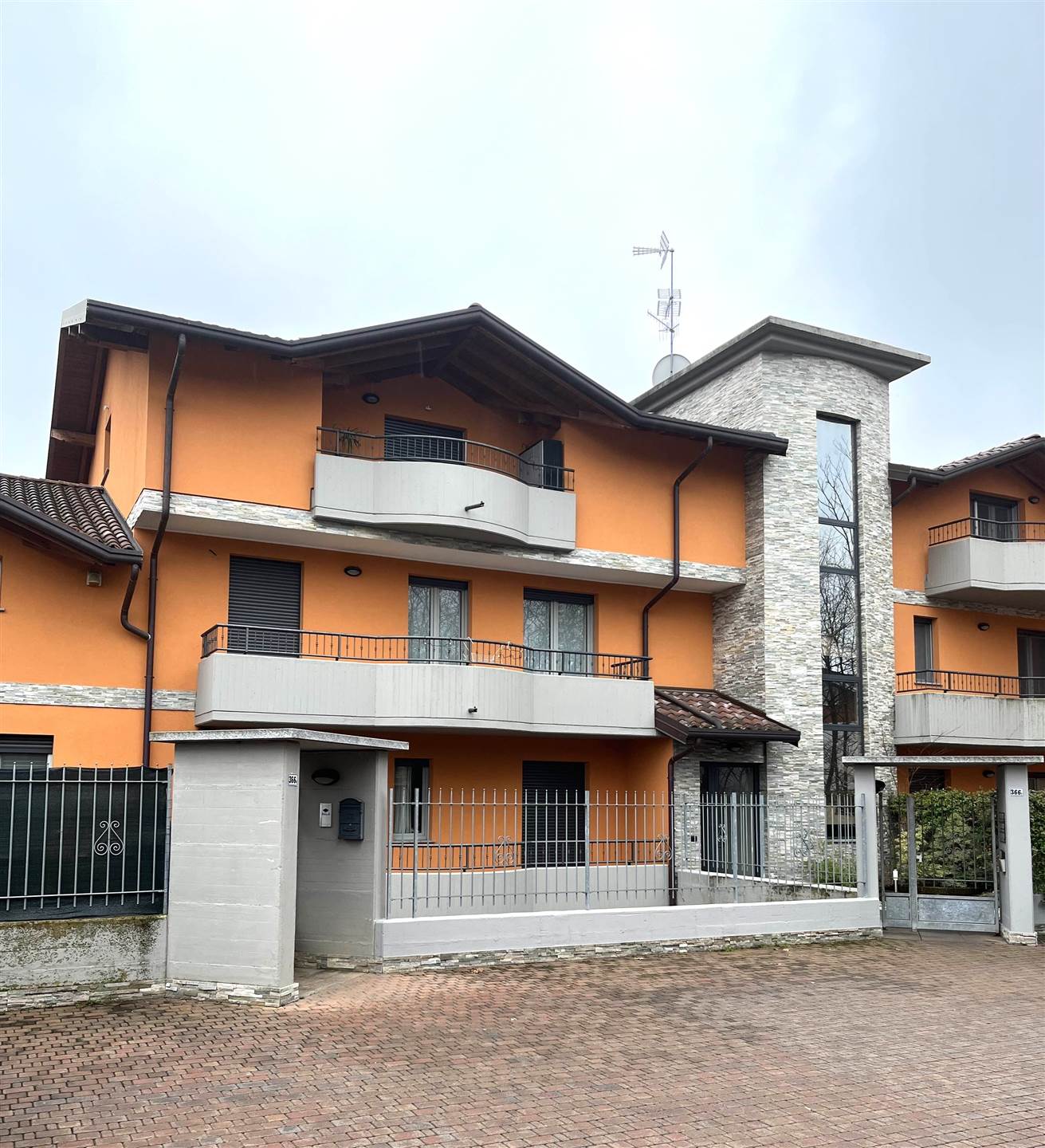 Appartamento in vendita a Marnate, 2 locali, prezzo € 265.000 | PortaleAgenzieImmobiliari.it