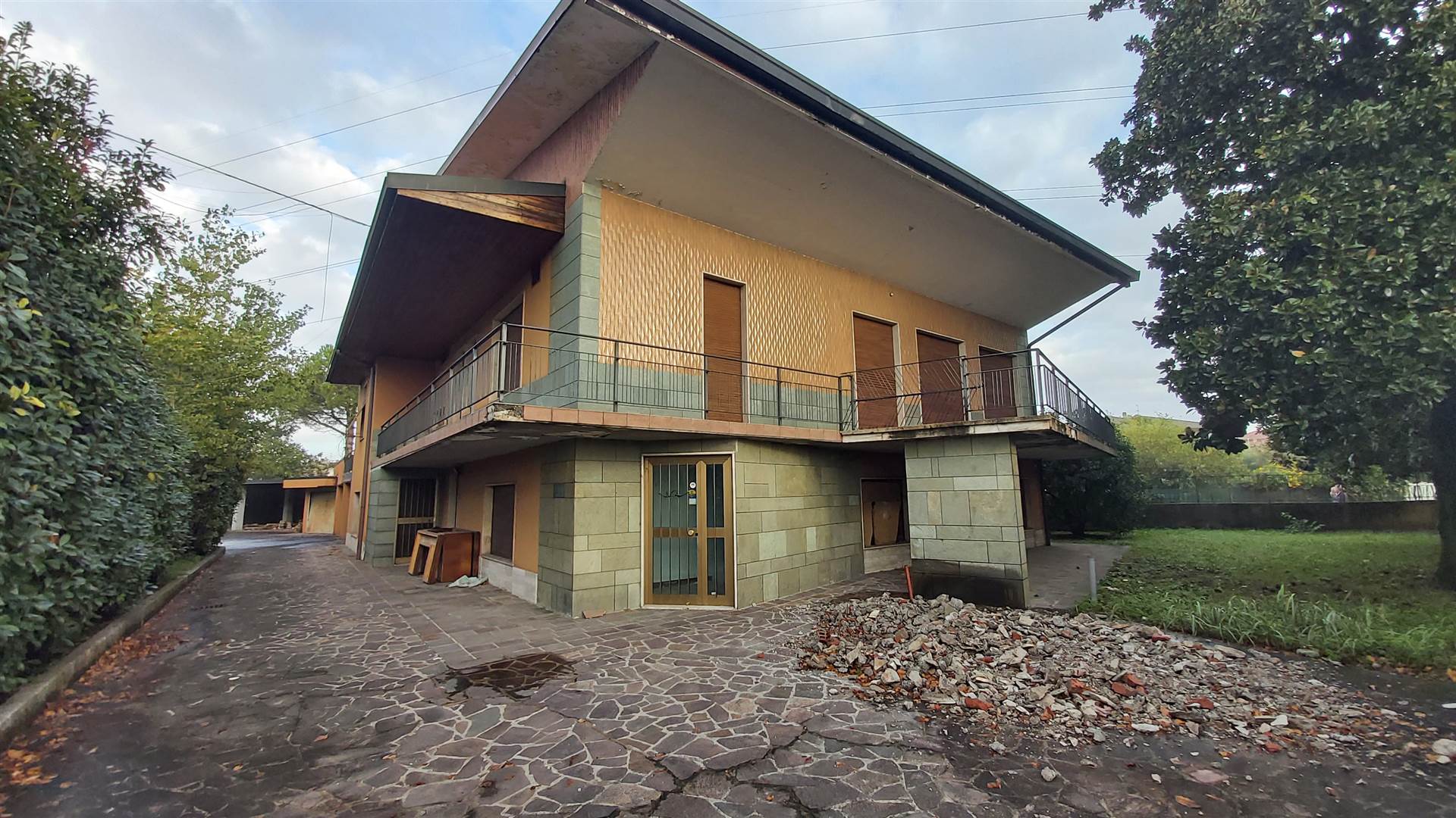Villa in vendita a Osio Sotto, 1 locali, prezzo € 350.000 | PortaleAgenzieImmobiliari.it