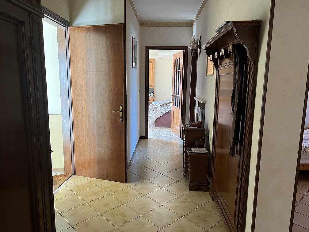 Appartamento in vendita a Villimpenta, 5 locali, prezzo € 72.000 | PortaleAgenzieImmobiliari.it