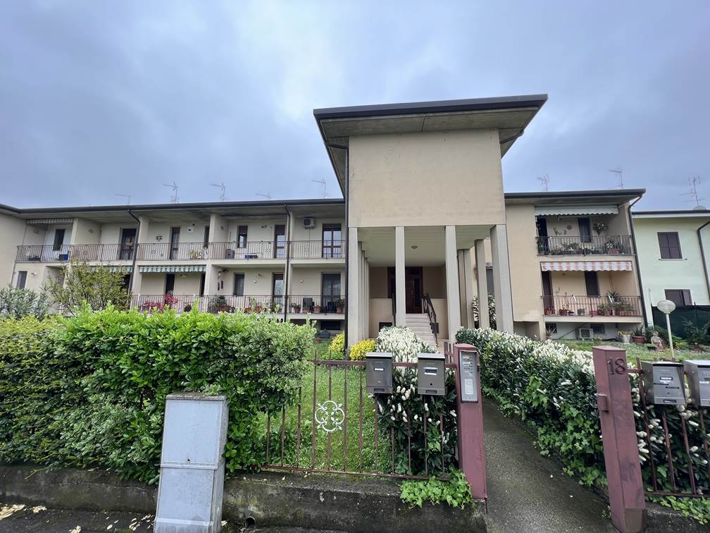 Appartamento in vendita a Castel d'Ario, 2 locali, zona ro Urbano, prezzo € 38.000 | PortaleAgenzieImmobiliari.it
