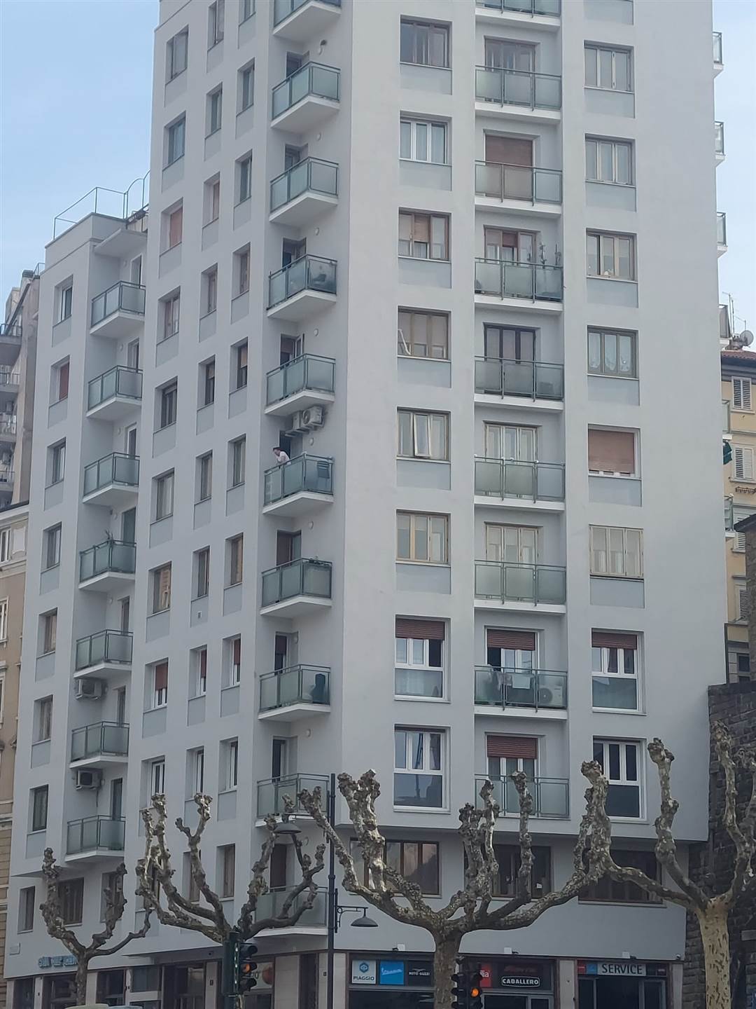 Appartamento in vendita a Trieste, 7 locali, zona Località: BARRIERA VECCHIA, prezzo € 253.000 | PortaleAgenzieImmobiliari.it