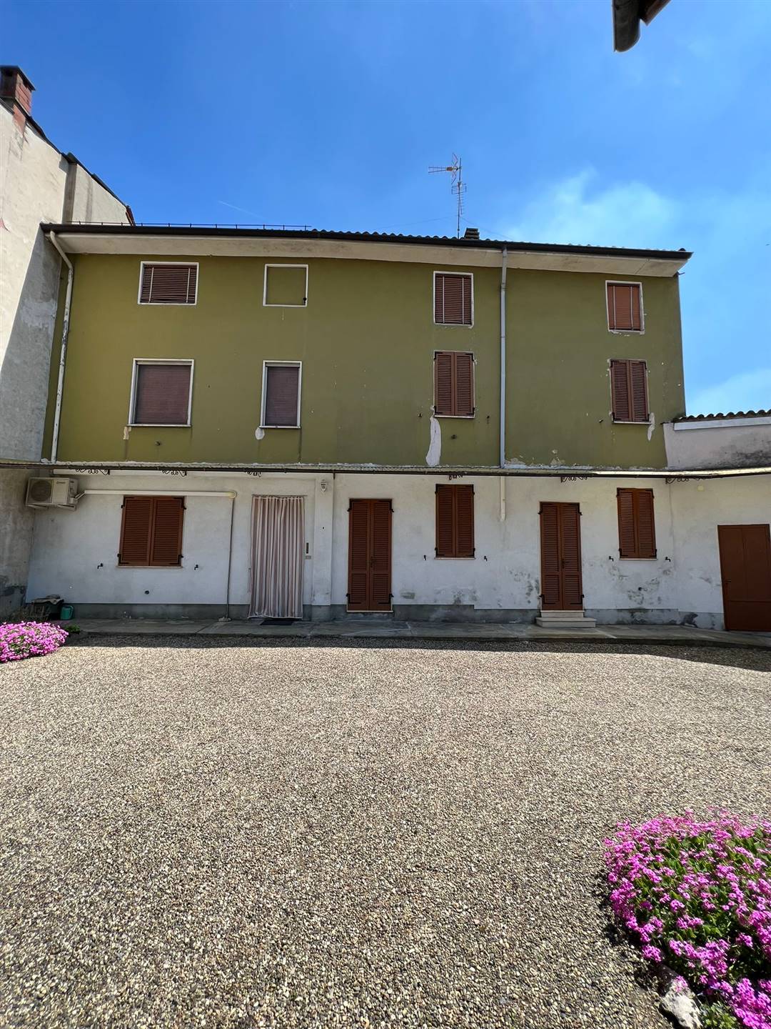 Appartamento in vendita a Breme, 10 locali, prezzo € 77.000 | PortaleAgenzieImmobiliari.it