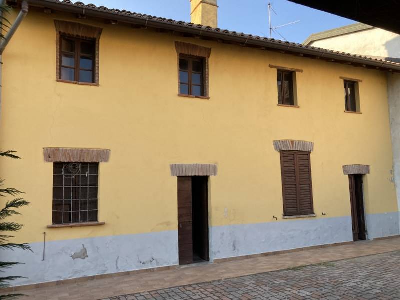 Rustico / Casale in vendita a Tromello, 6 locali, prezzo € 59.000 | PortaleAgenzieImmobiliari.it