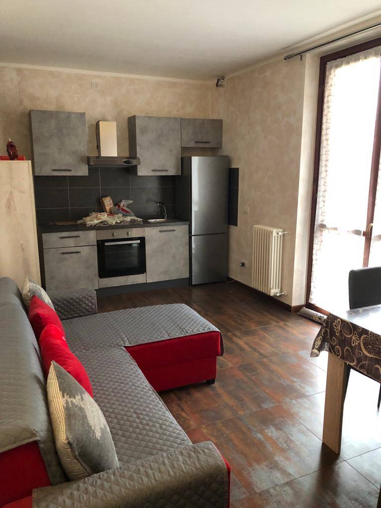 Appartamento in vendita a Parona, 2 locali, prezzo € 49.000 | CambioCasa.it
