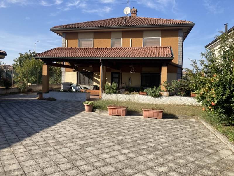 Villa in vendita a Gambolò, 5 locali, prezzo € 220.000 | PortaleAgenzieImmobiliari.it
