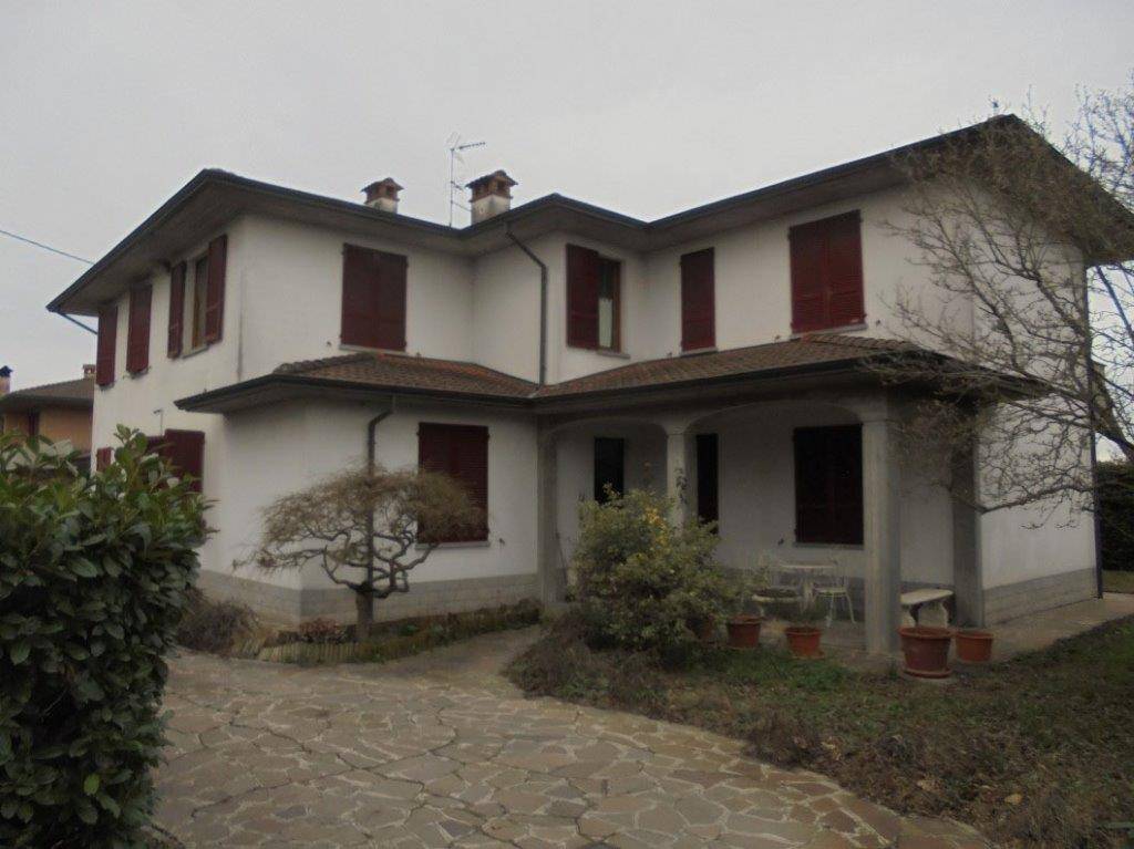 Appartamento in Vendita a Monticelli d'Ongina