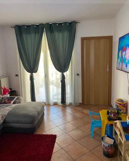 Appartamento in vendita a Castelvetro Piacentino, 5 locali, zona Località: CASENUOVE, prezzo € 63.795 | PortaleAgenzieImmobiliari.it