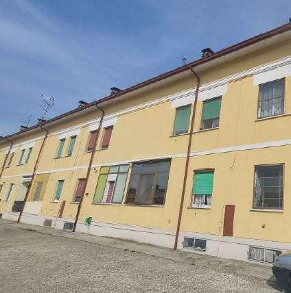 Villa a Schiera in vendita a Monticelli d'Ongina, 6 locali, prezzo € 43.350 | PortaleAgenzieImmobiliari.it