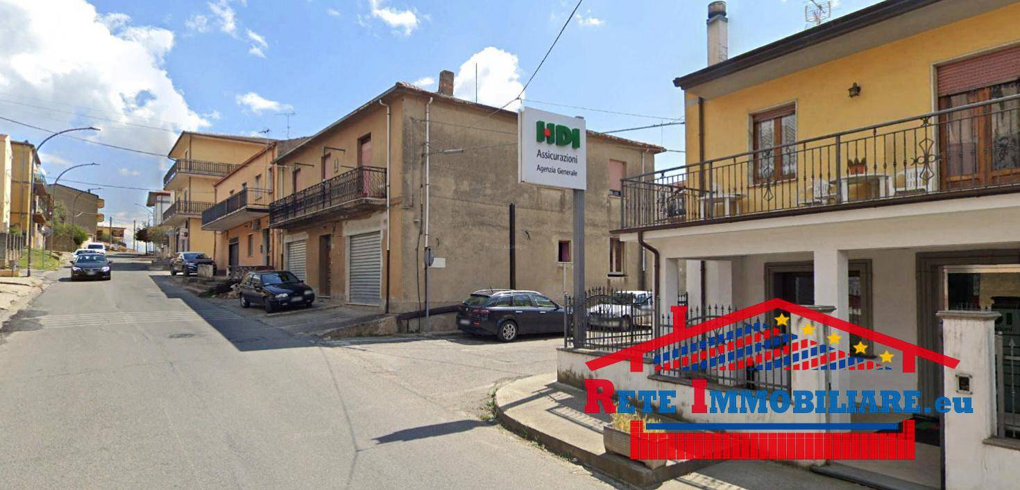 Appartamento in vendita a San Lorenzo del Vallo, 6 locali, prezzo € 60.000 | PortaleAgenzieImmobiliari.it