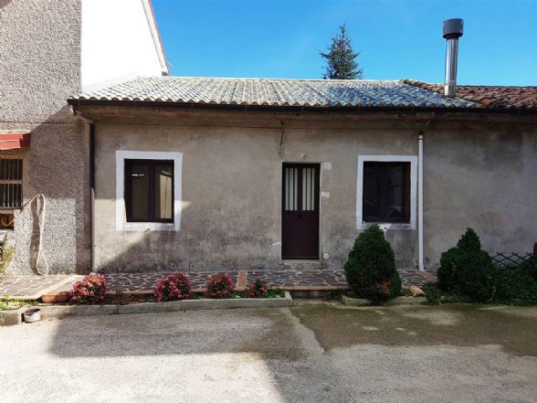 Appartamento in vendita a San Benedetto Ullano, 4 locali, prezzo € 38.000 | CambioCasa.it