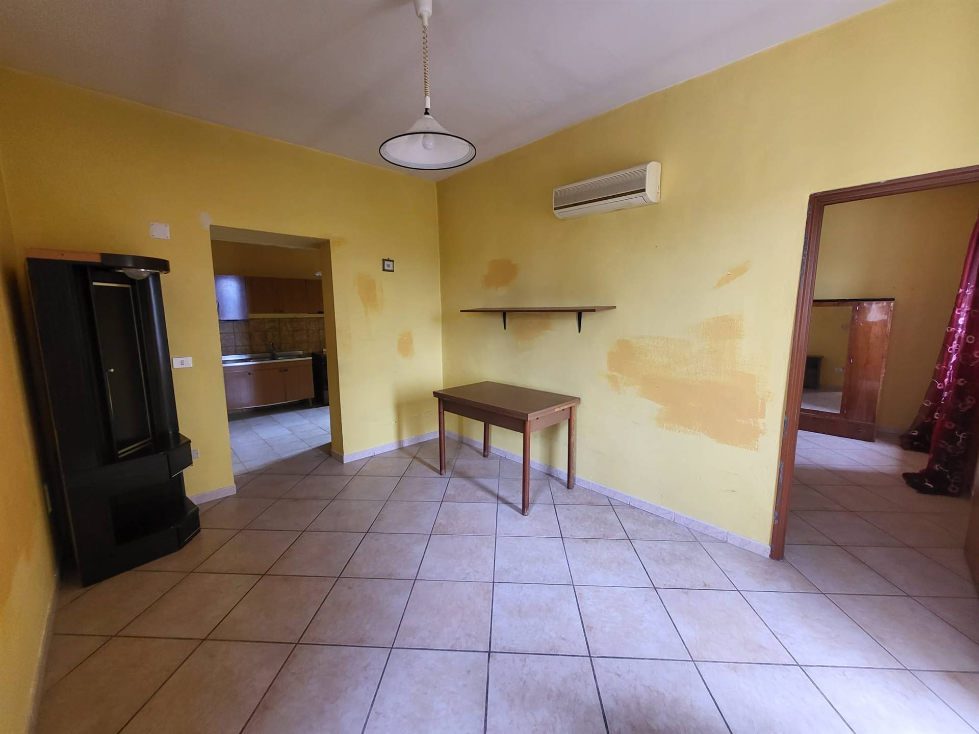 Appartamento in vendita a Montalto Uffugo, 3 locali, prezzo € 18.000 | CambioCasa.it
