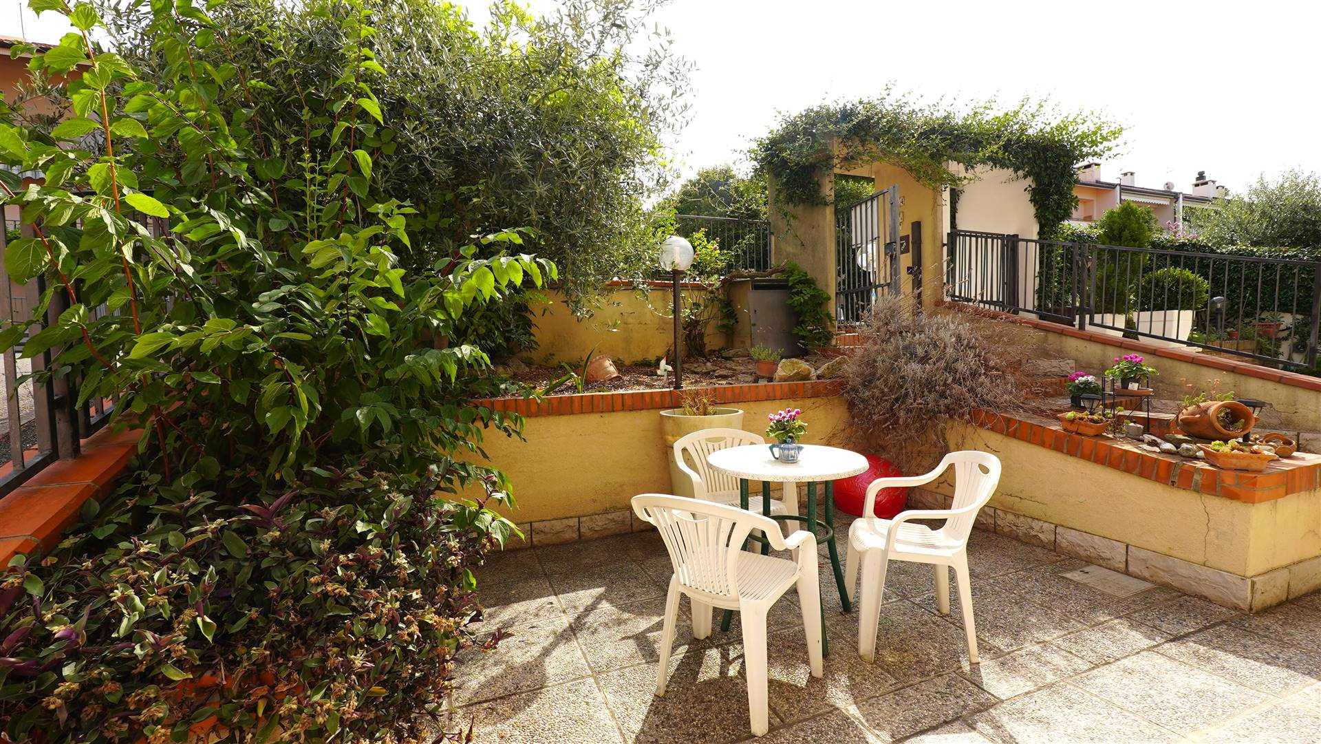 Villa a Schiera in vendita a Longiano, 8 locali, prezzo € 265.000 | CambioCasa.it
