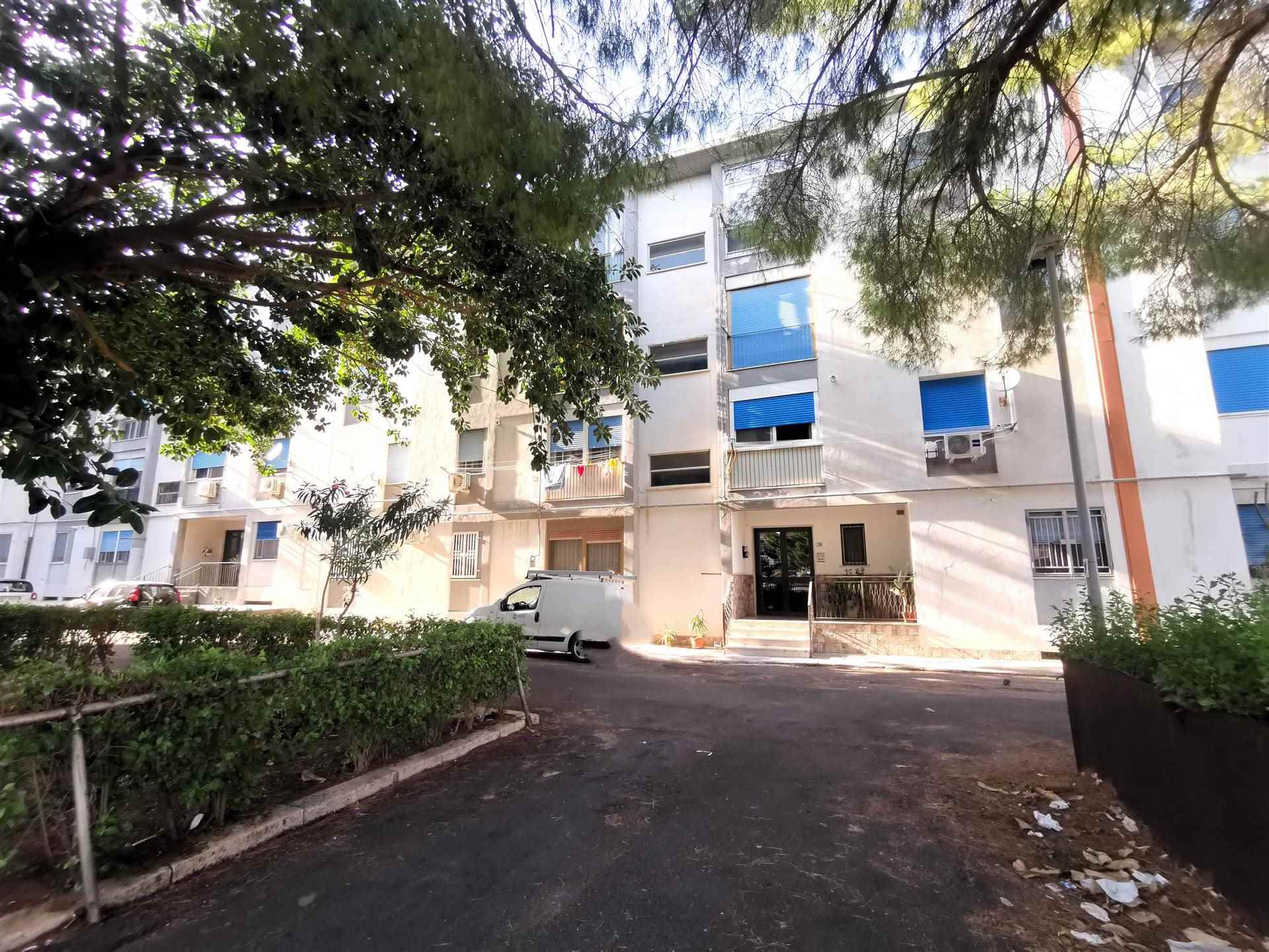 Appartamento in vendita a Palermo, 5 locali, zona Località: BONAGIA, prezzo € 118.000 | PortaleAgenzieImmobiliari.it