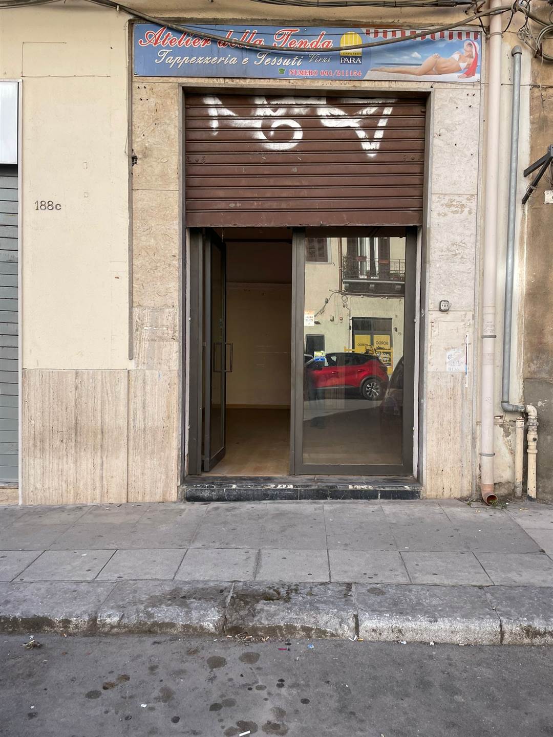 Negozio / Locale in vendita a Palermo, 4 locali, zona Località: FINOCCHIARO APRILE, prezzo € 67.000 | PortaleAgenzieImmobiliari.it