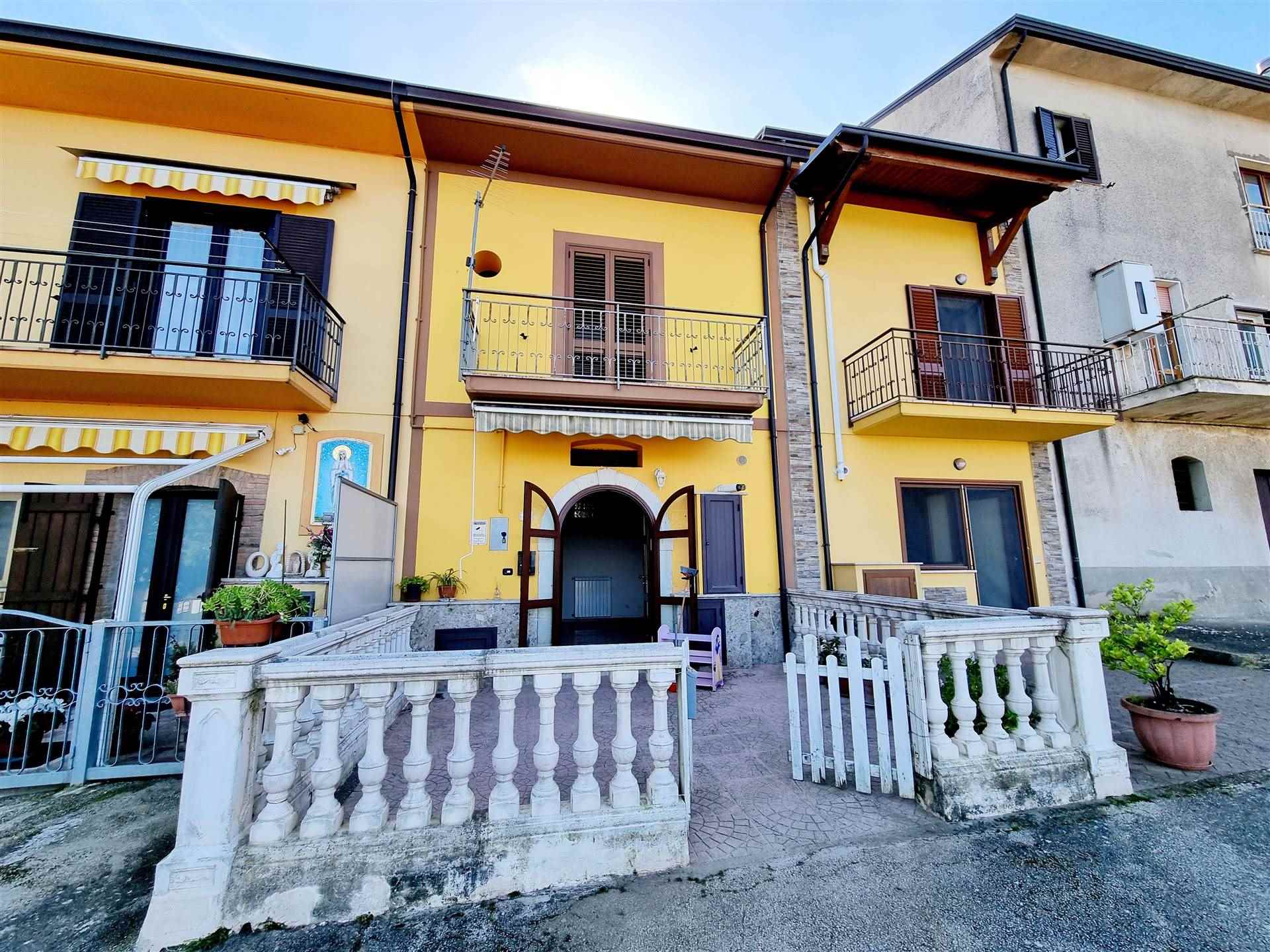 Appartamento in affitto a Montefalcione, 3 locali, prezzo € 300 | PortaleAgenzieImmobiliari.it