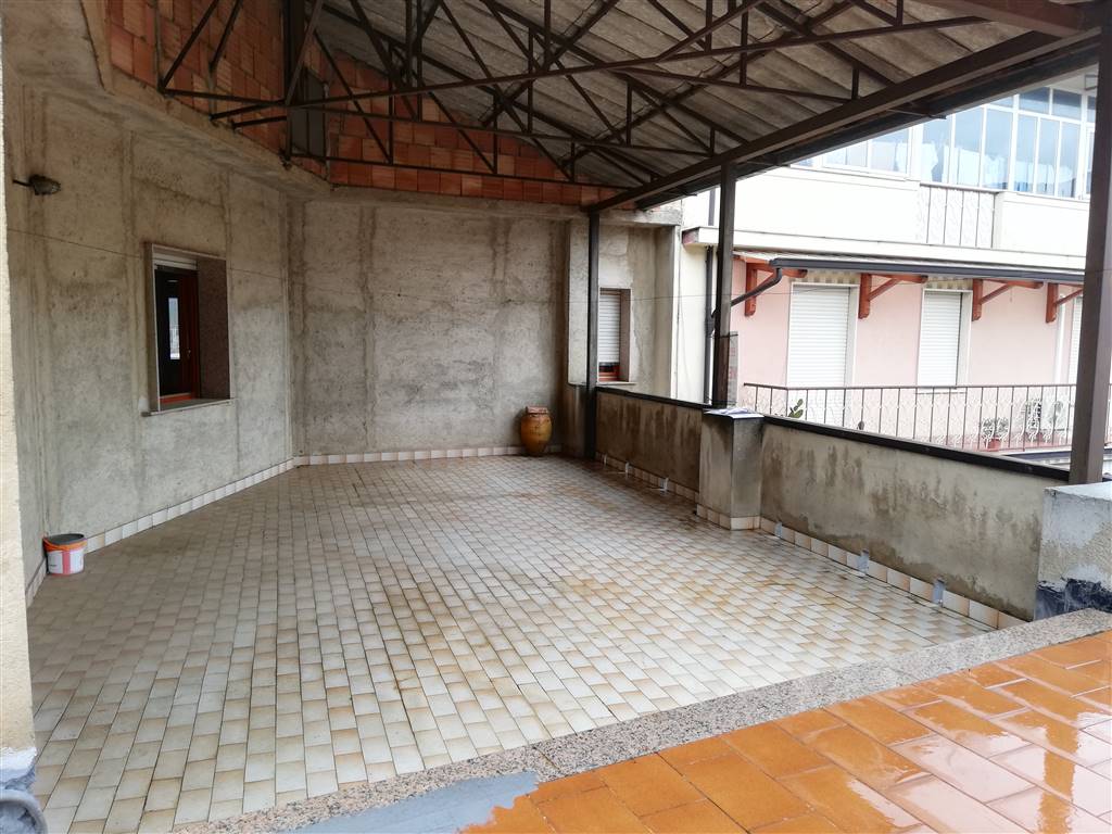 Appartamento in vendita a Cittanova, 3 locali, prezzo € 55.000 | PortaleAgenzieImmobiliari.it