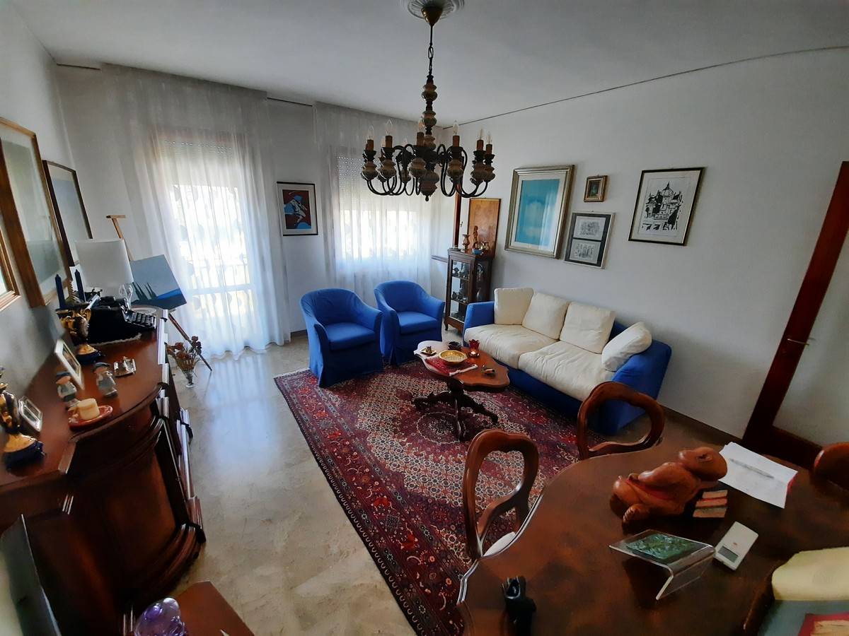 Appartamento in vendita a Martellago, 5 locali, prezzo € 129.000 | PortaleAgenzieImmobiliari.it