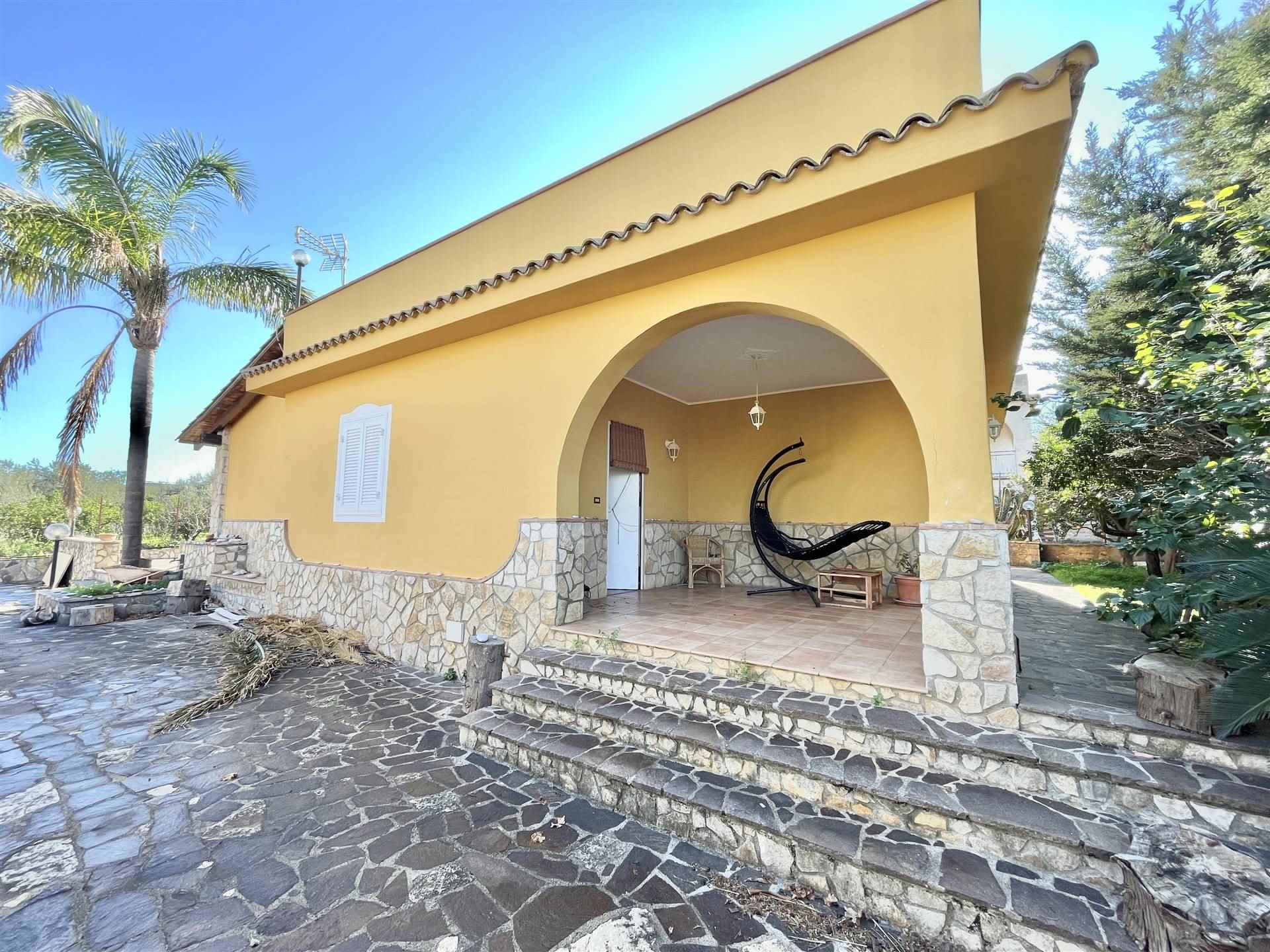 Villa in vendita a Altavilla Milicia