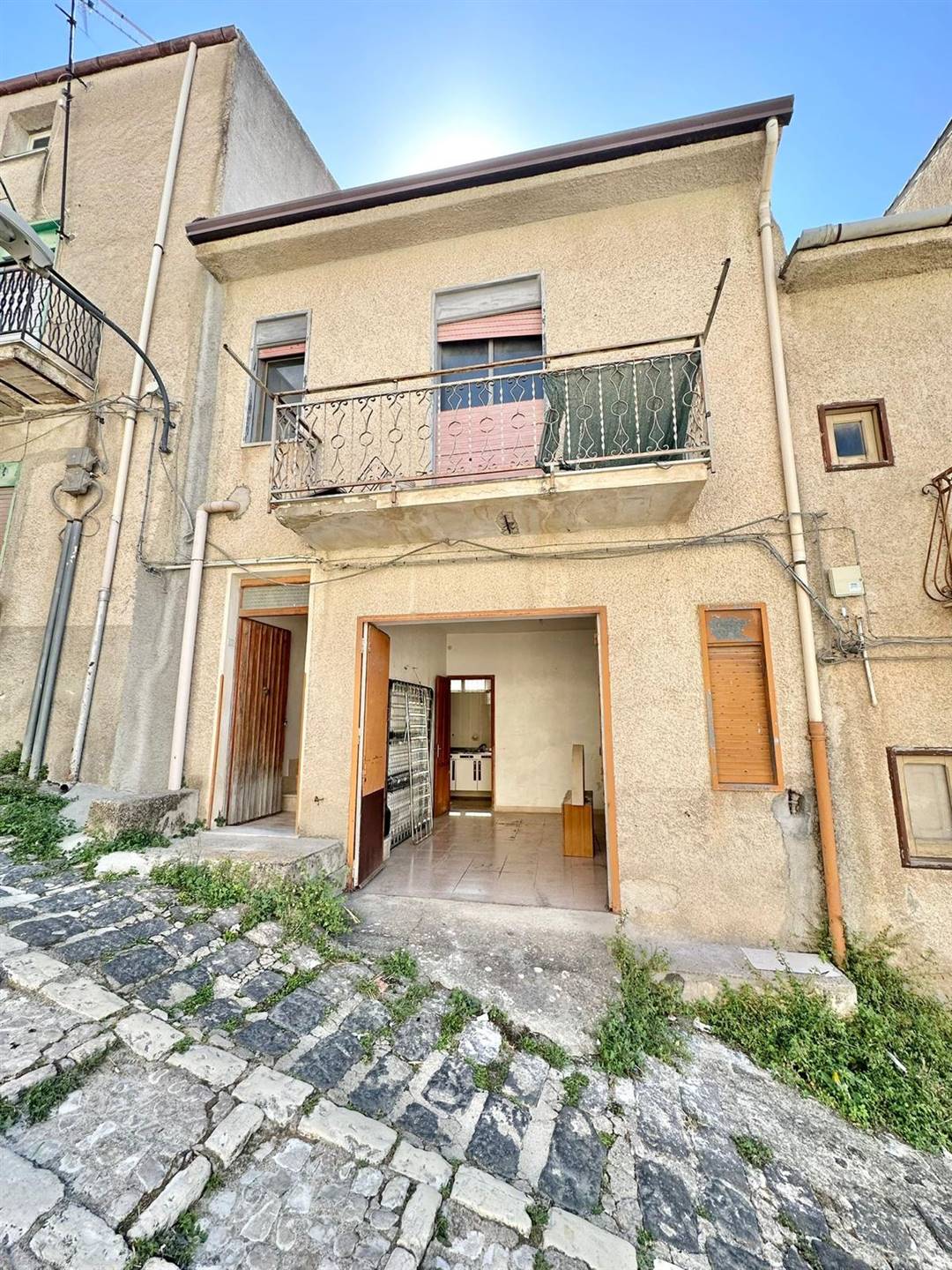 Soluzione Indipendente in vendita a Palazzo Adriano, 3 locali, prezzo € 12.000 | PortaleAgenzieImmobiliari.it