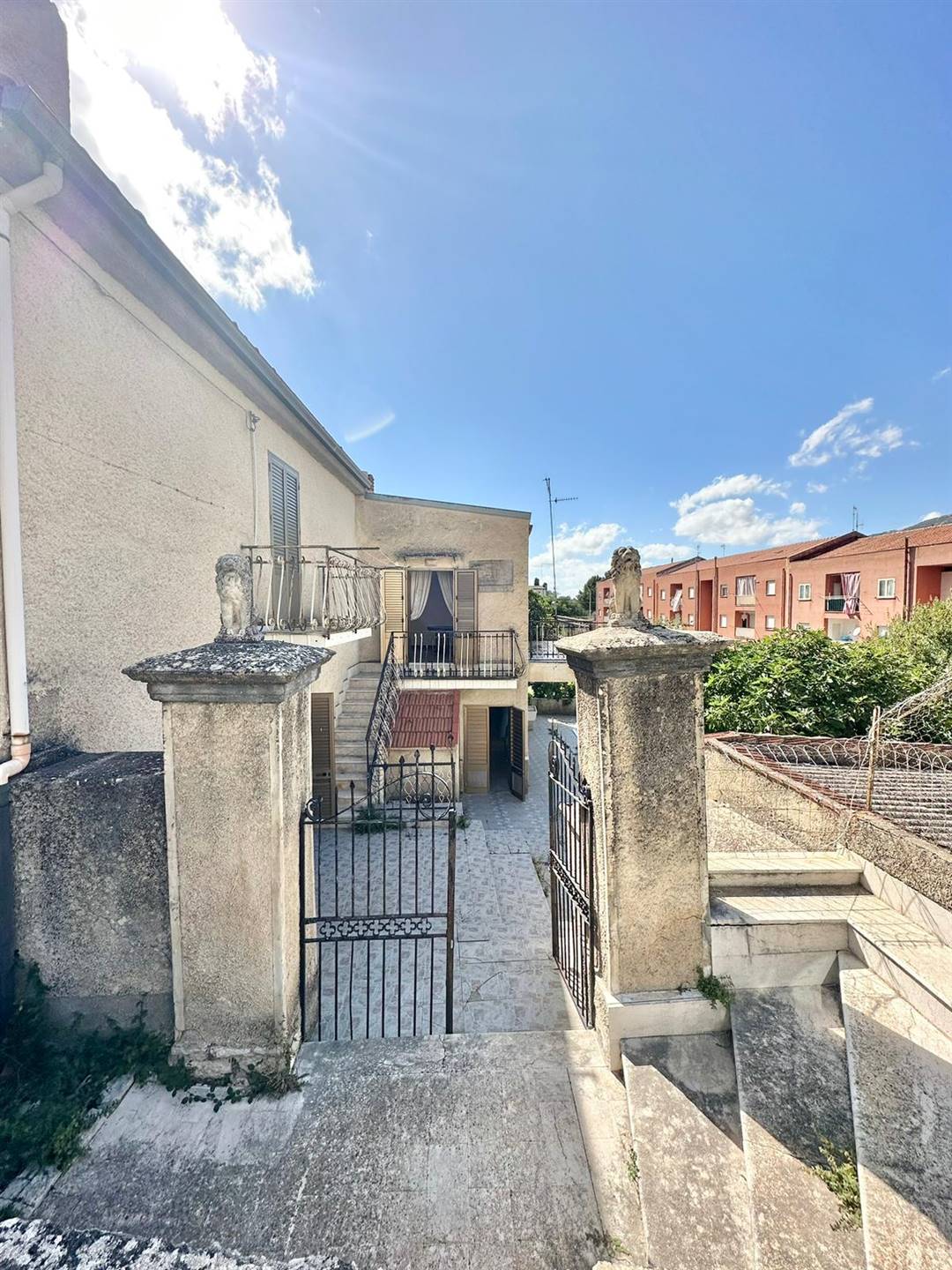Villa in vendita a Palazzo Adriano