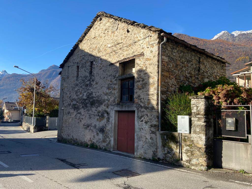 Rustico / Casale in vendita a Chiavenna, 2 locali, prezzo € 55.000 | PortaleAgenzieImmobiliari.it