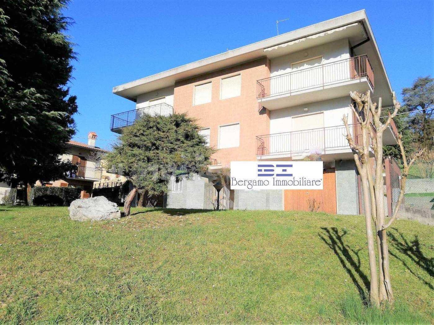 Appartamento in vendita a Ponteranica, 5 locali, prezzo € 330.000 | CambioCasa.it