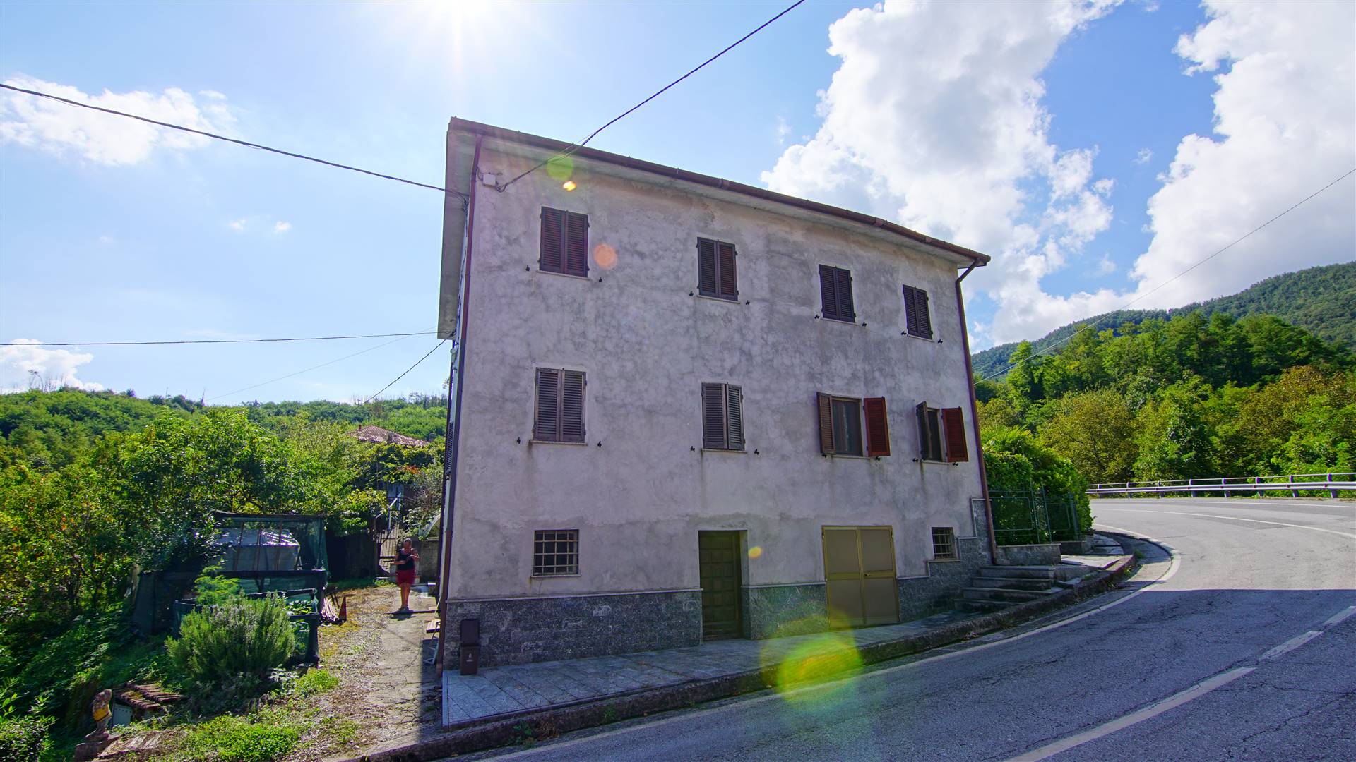 Appartamento in vendita a Carrodano, 5 locali, zona Località: CARRODANO INFERIORE, prezzo € 110.000 | PortaleAgenzieImmobiliari.it