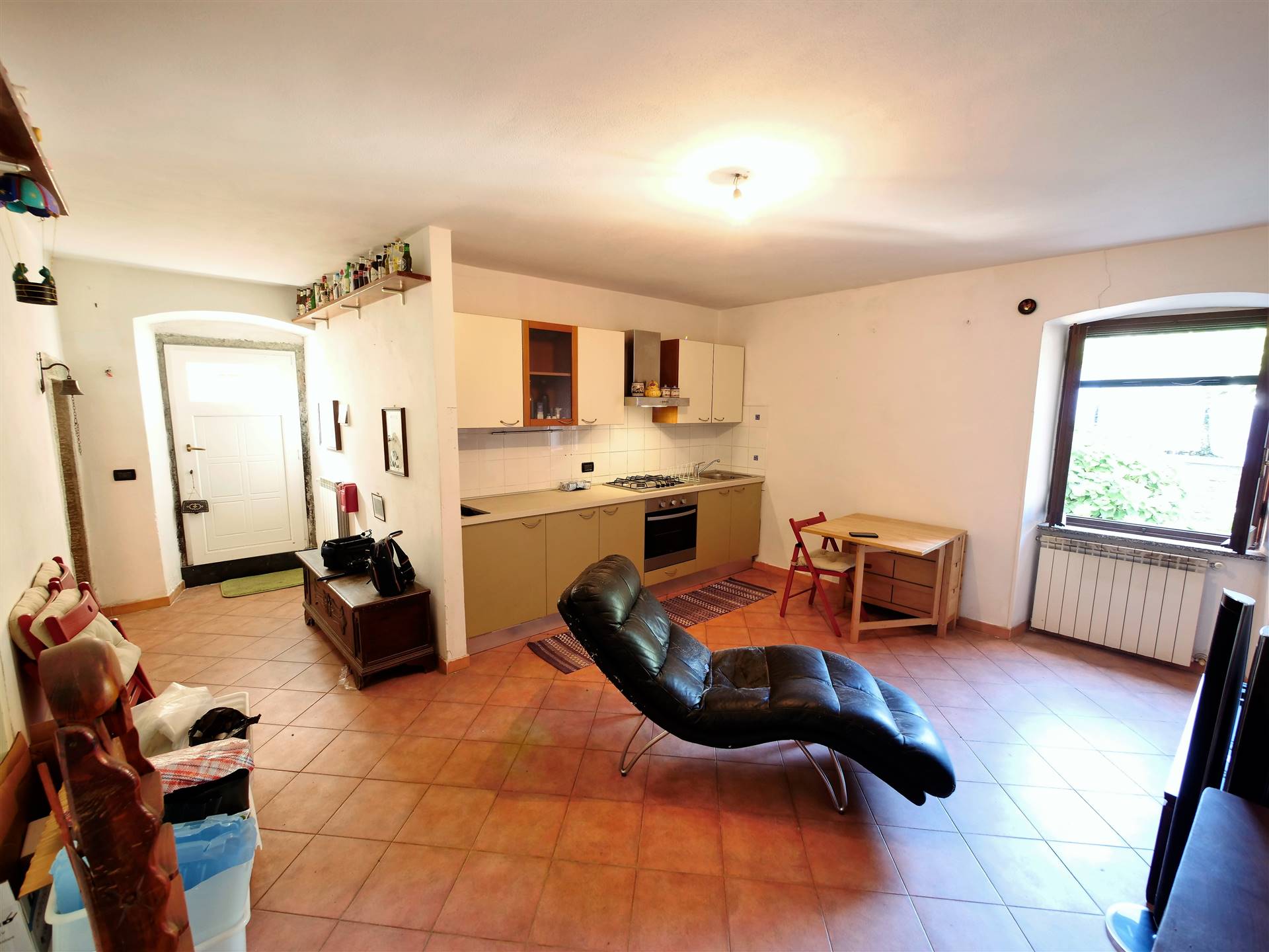 Appartamento in vendita a Riomaggiore, 4 locali, zona Località: VOLASTRA, prezzo € 199.000 | CambioCasa.it
