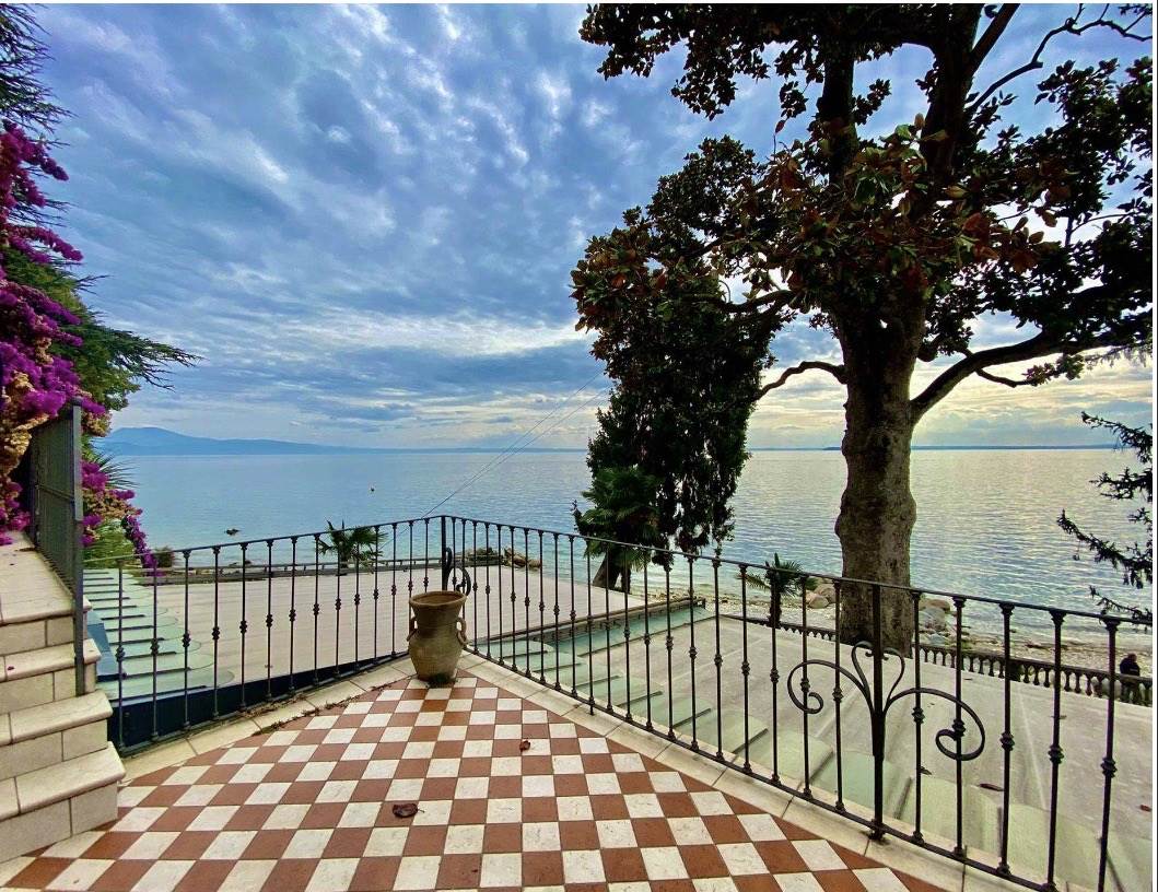 Villa in vendita a Manerba del Garda, 14 locali, prezzo € 6.200.000 | PortaleAgenzieImmobiliari.it