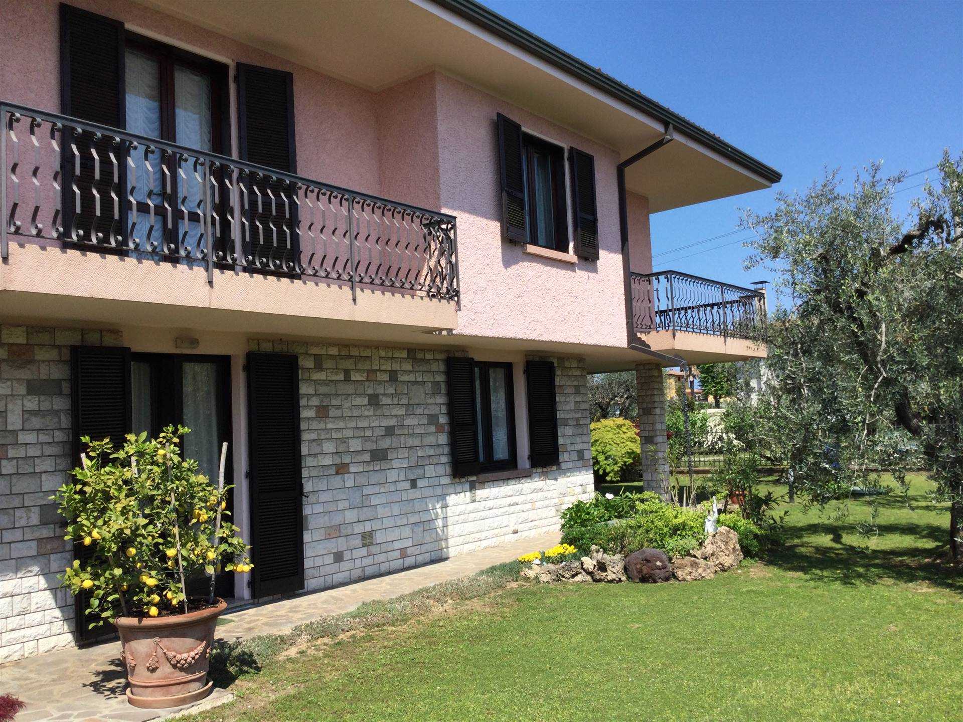 Villa in vendita a Puegnago sul Garda - Zona: Raffa