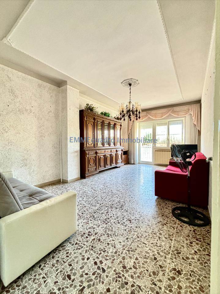 Appartamento in vendita a Terracina, 3 locali, prezzo € 295.000 | PortaleAgenzieImmobiliari.it