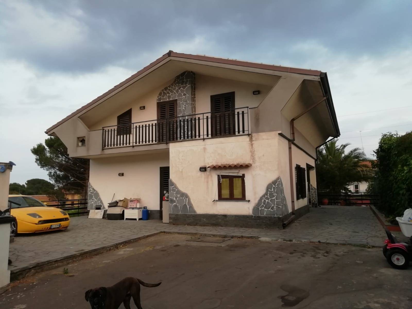Villa in Vendita a Nicolosi
