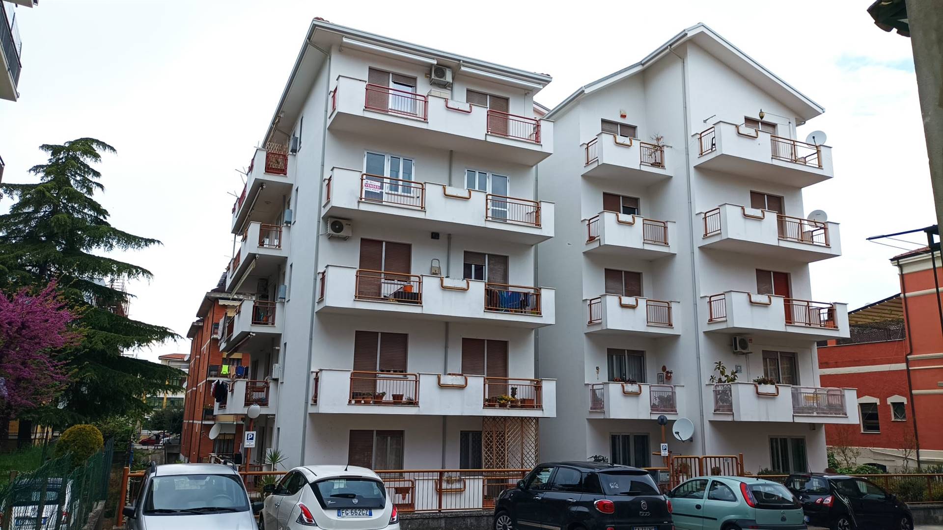 Appartamento in vendita a Lanciano, 8 locali, prezzo € 160.000 | PortaleAgenzieImmobiliari.it