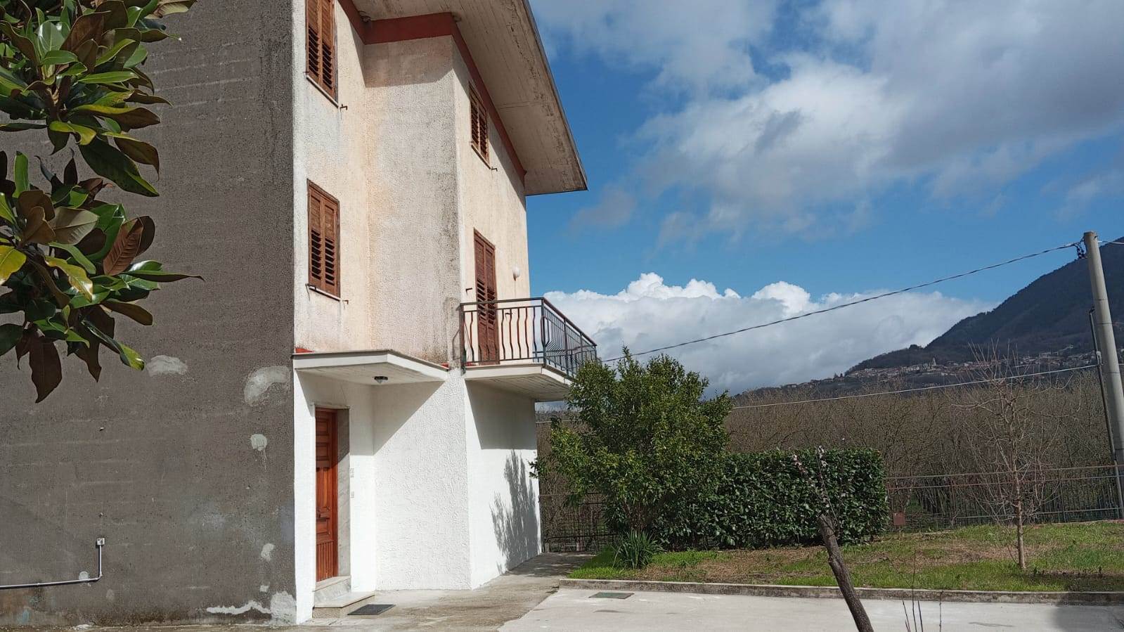 Villa in vendita a San Michele di Serino, 5 locali, prezzo € 225.000 | PortaleAgenzieImmobiliari.it