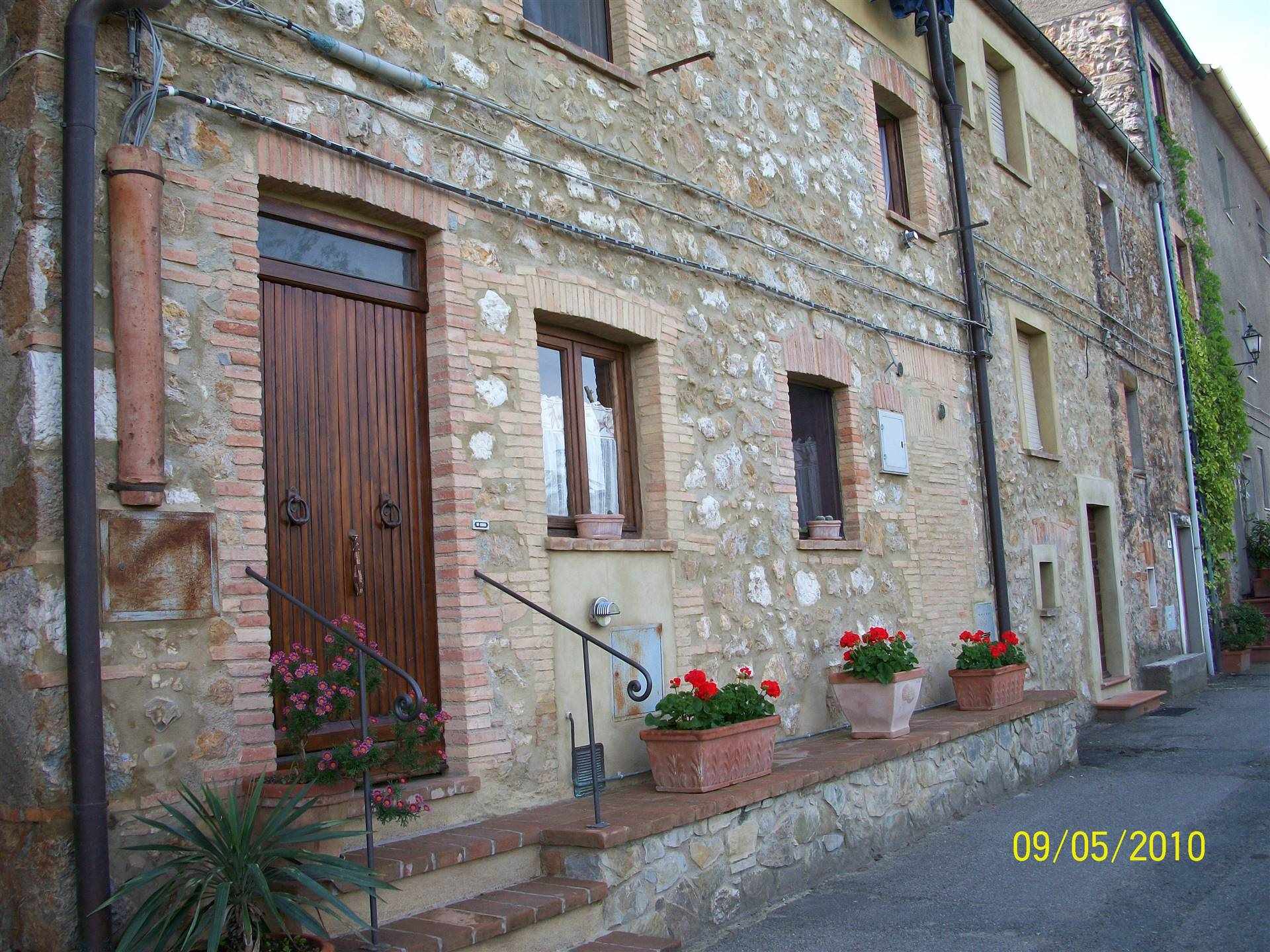 Appartamento in vendita a Montecatini Val di Cecina, 3 locali, zona a, prezzo € 63.000 | PortaleAgenzieImmobiliari.it