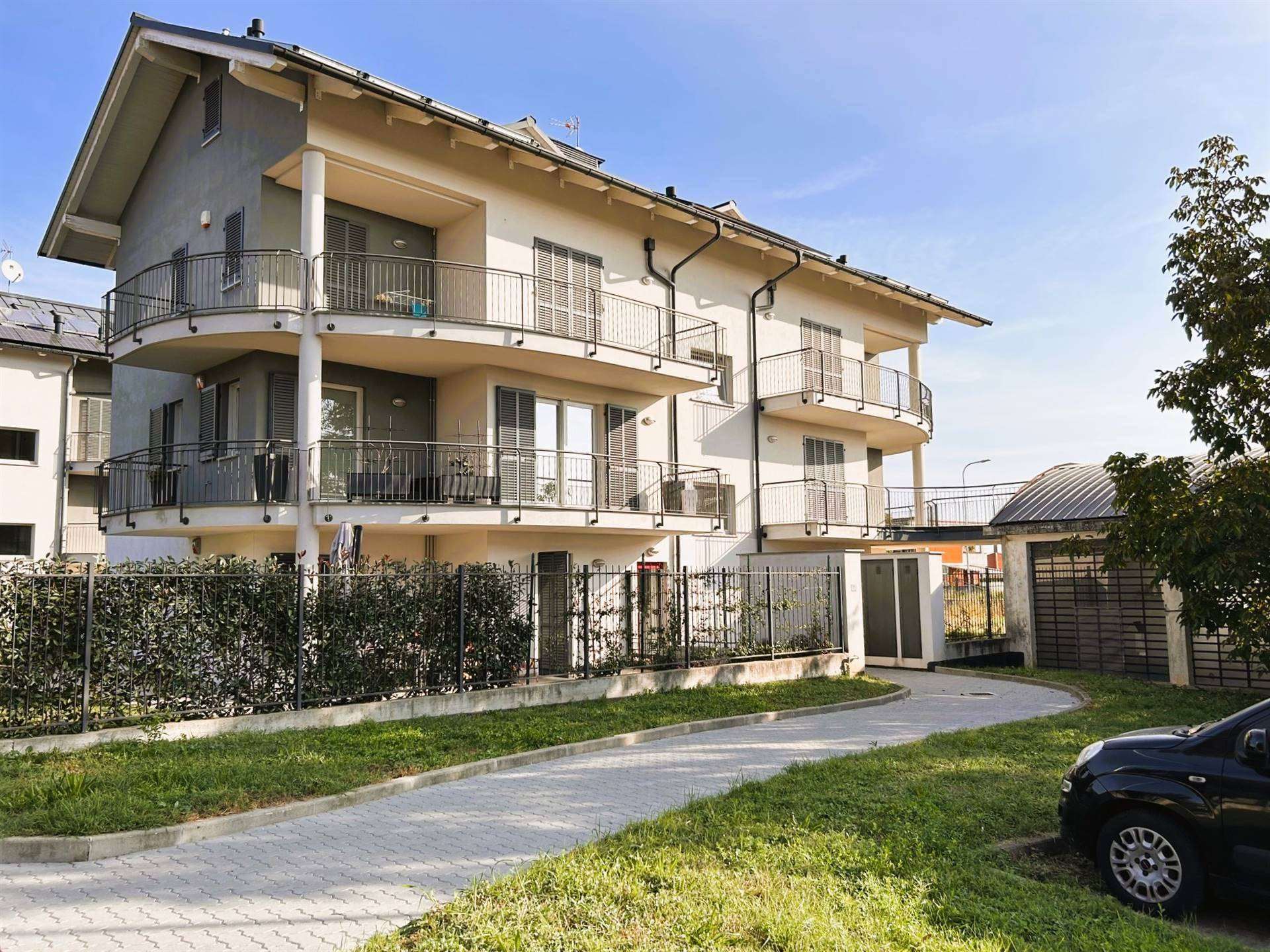 Appartamento in vendita a Chieri, 4 locali, prezzo € 280.000 | PortaleAgenzieImmobiliari.it