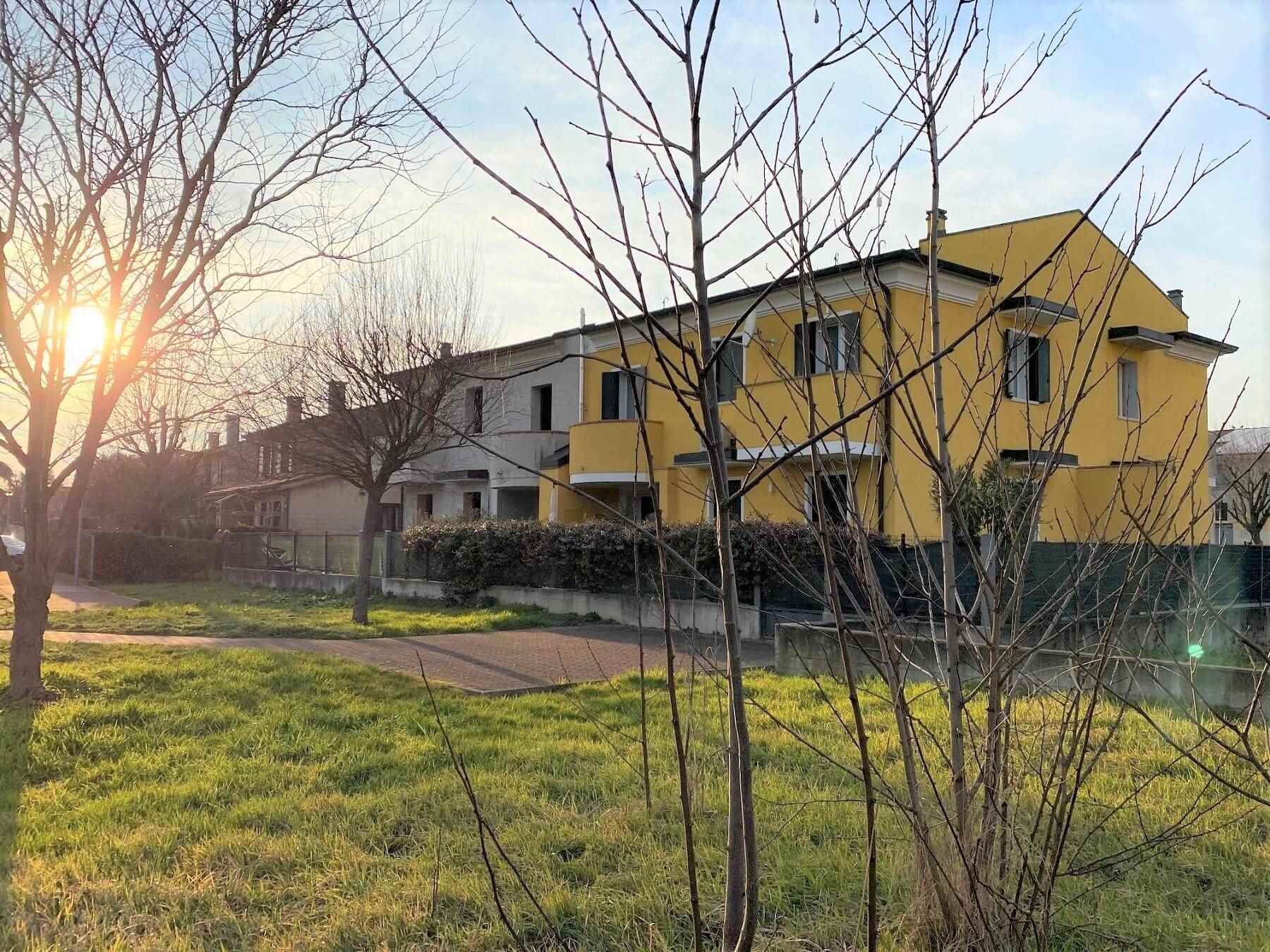 Villa a Schiera in vendita a Arre, 4 locali, prezzo € 75.000 | CambioCasa.it