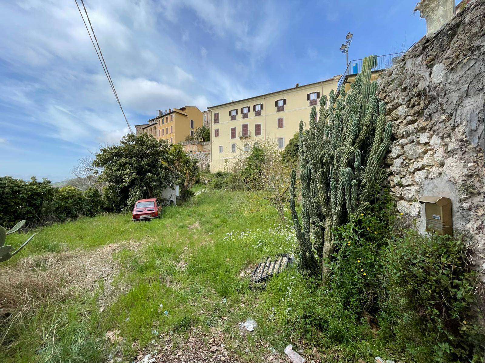 Rustico / Casale in vendita a Arpino, 7 locali, prezzo € 195.000 | CambioCasa.it