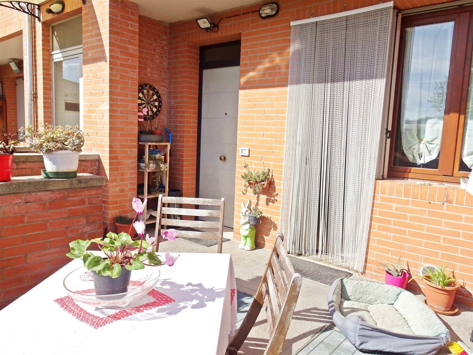 Appartamento in vendita a Colle di Val d'Elsa, 3 locali, prezzo € 210.000 | PortaleAgenzieImmobiliari.it