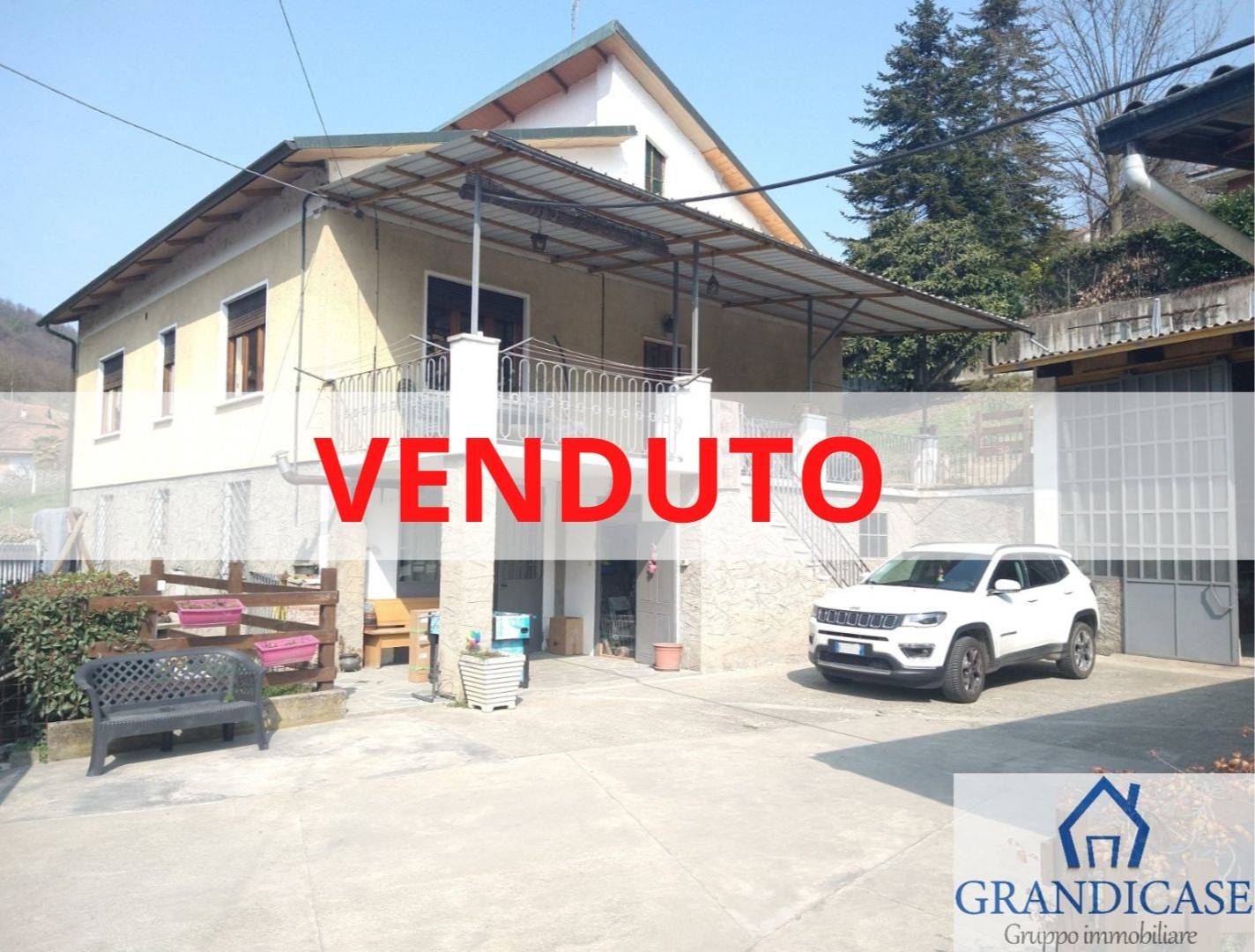 Villa in vendita a San Sebastiano da Po, 5 locali, zona Località: SARONSELLA, prezzo € 145.000 | CambioCasa.it