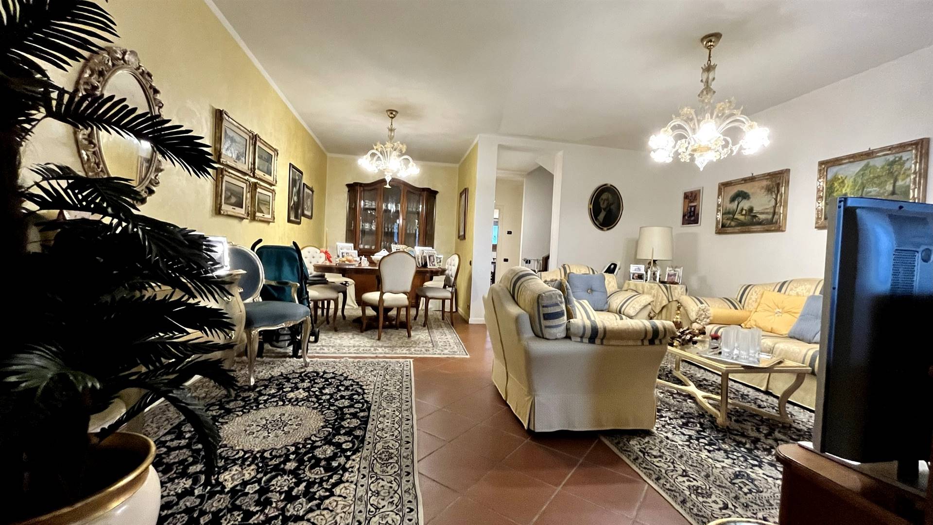 Villa in vendita a Pieve a Nievole, 7 locali, prezzo € 330.000 | PortaleAgenzieImmobiliari.it