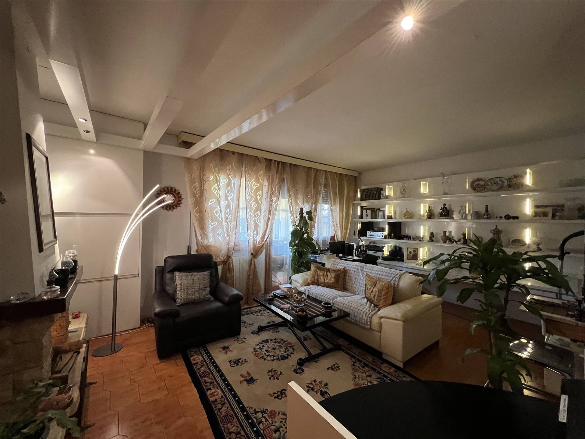 Appartamento in vendita a Sesto Fiorentino, 5 locali, zona Località: QUINTO ALTO, prezzo € 445.000 | PortaleAgenzieImmobiliari.it