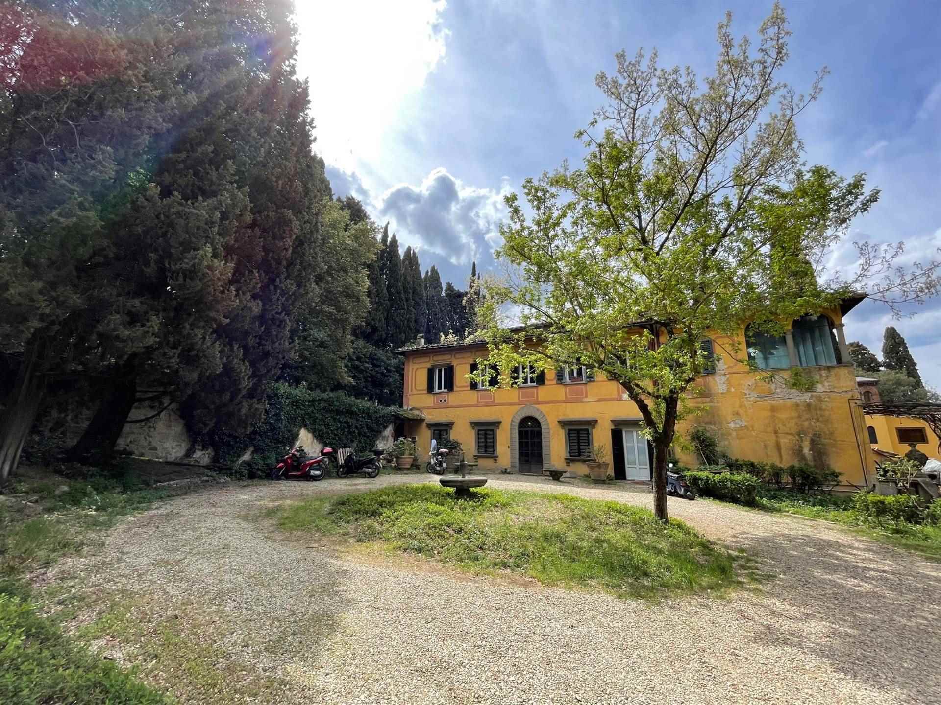 Appartamento in vendita a Fiesole, 5 locali, prezzo € 550.000 | PortaleAgenzieImmobiliari.it
