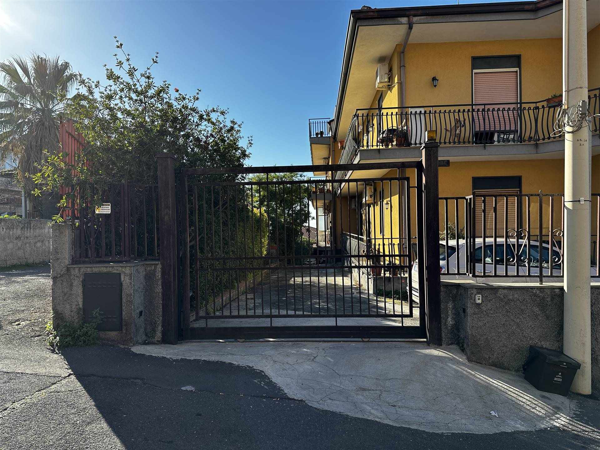 Appartamento in vendita a Misterbianco, 5 locali, prezzo € 160.000 | PortaleAgenzieImmobiliari.it