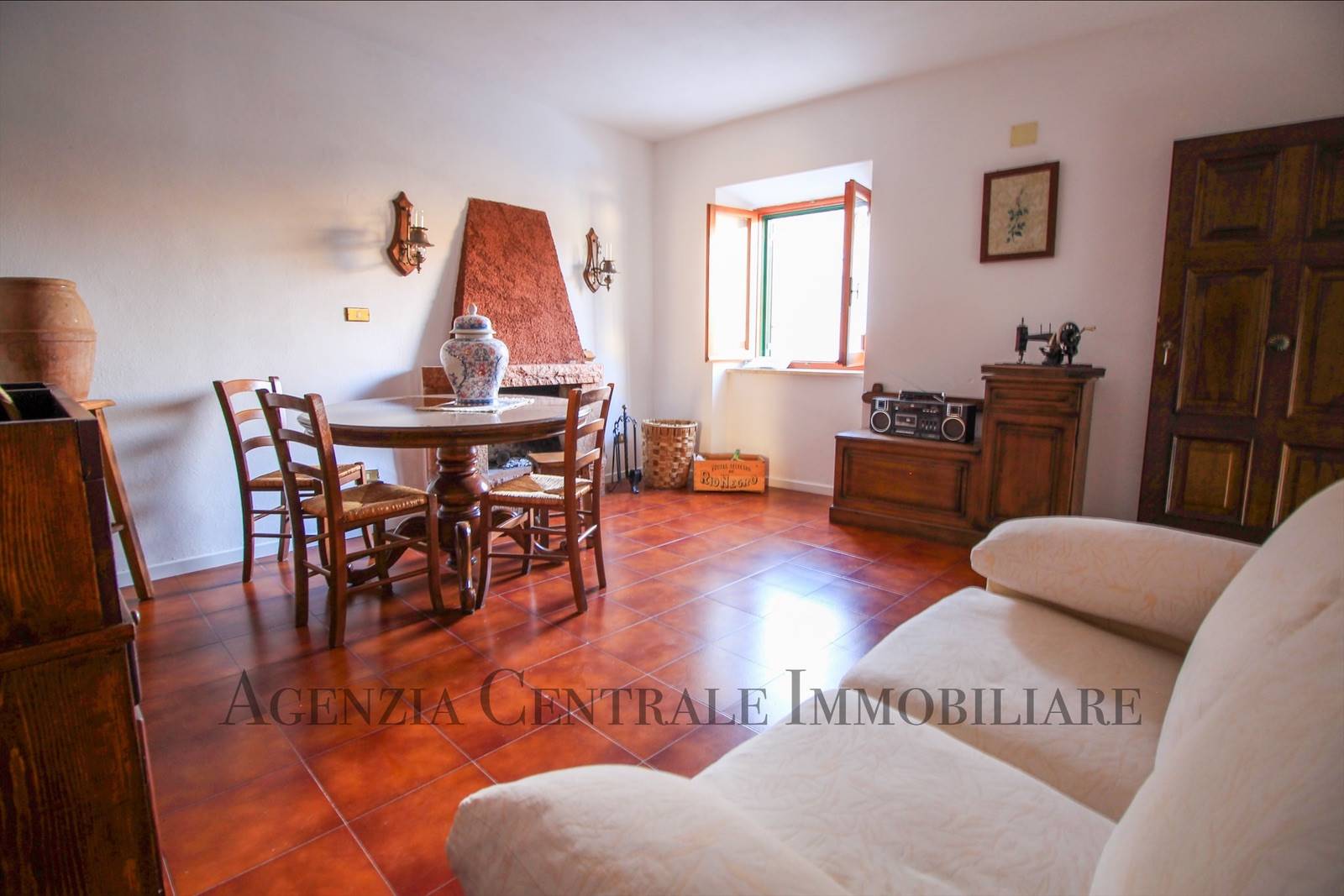 Appartamento in vendita a Campagnatico, 4 locali, prezzo € 75.000 | PortaleAgenzieImmobiliari.it