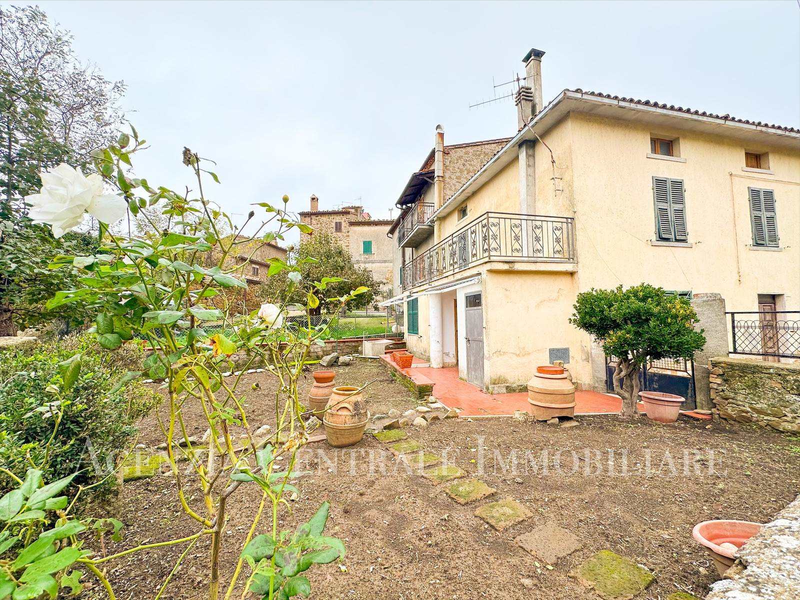 Appartamento in vendita a Manciano, 8 locali, zona io Murella, prezzo € 99.000 | PortaleAgenzieImmobiliari.it