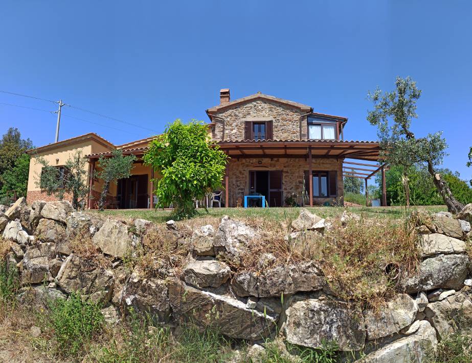 Villa in Vendita a Roccastrada
